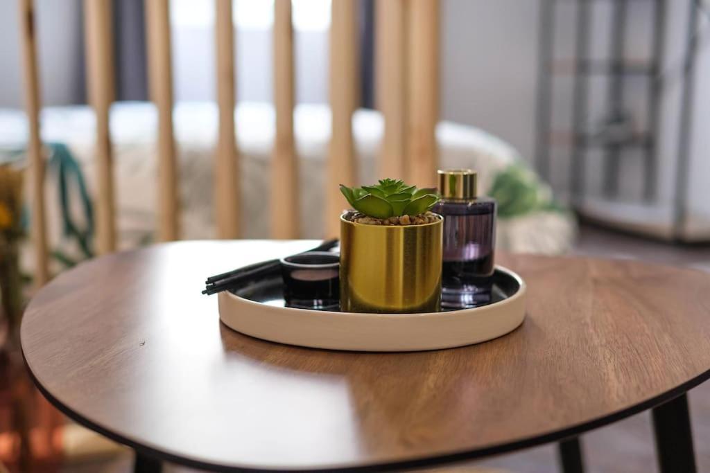 Spacieux Studio Renove Appartement Villeneuve-sur-Lot Buitenkant foto